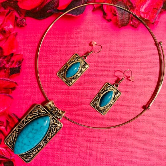 Turquoise Jade Necklace Set - Picture 1 of 3
